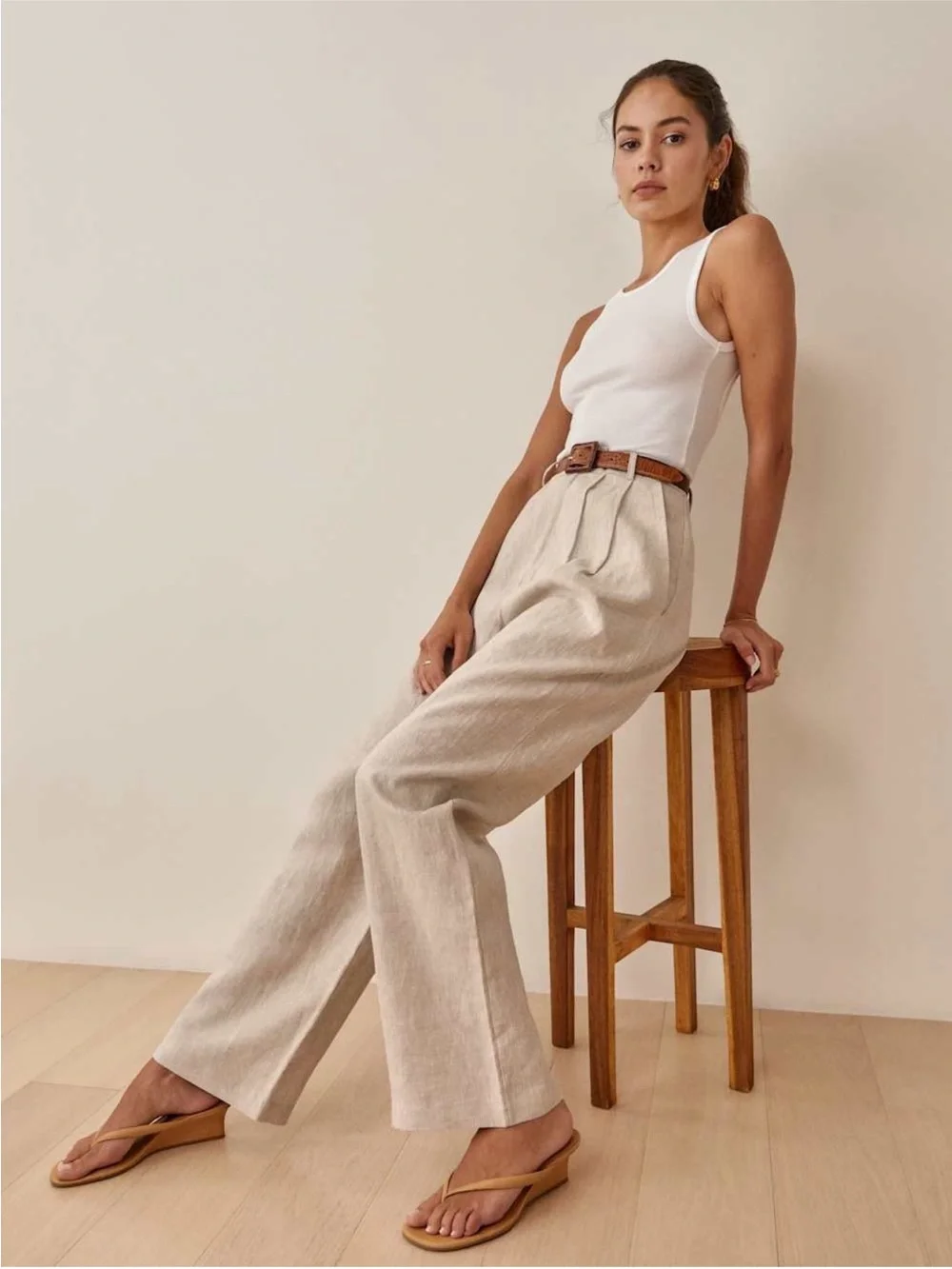 Reformation Vesta Linen Pants Women’s Size 6 Wide Leg Pleated Minimalist Work